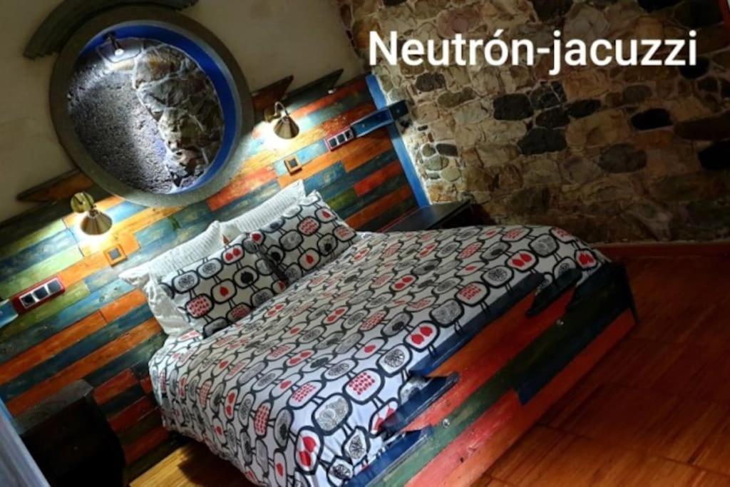Апартаменты Zentral Club Neutron-Jacuzzi Бельмонте-де-Миранда Экстерьер фото